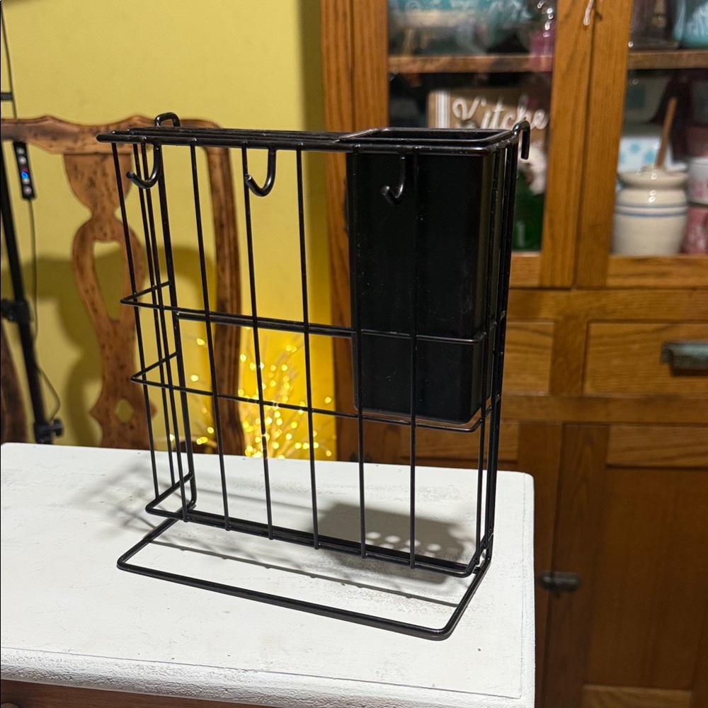 Black Metal Wire Utensil Holder